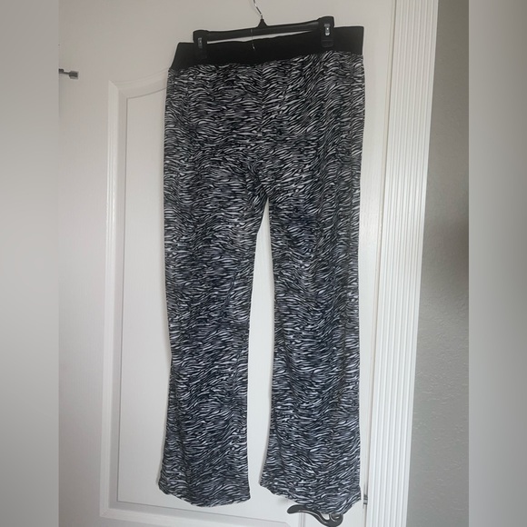 Women Just Bottoms Comfy Pants Zebra - Picture 8 of 11